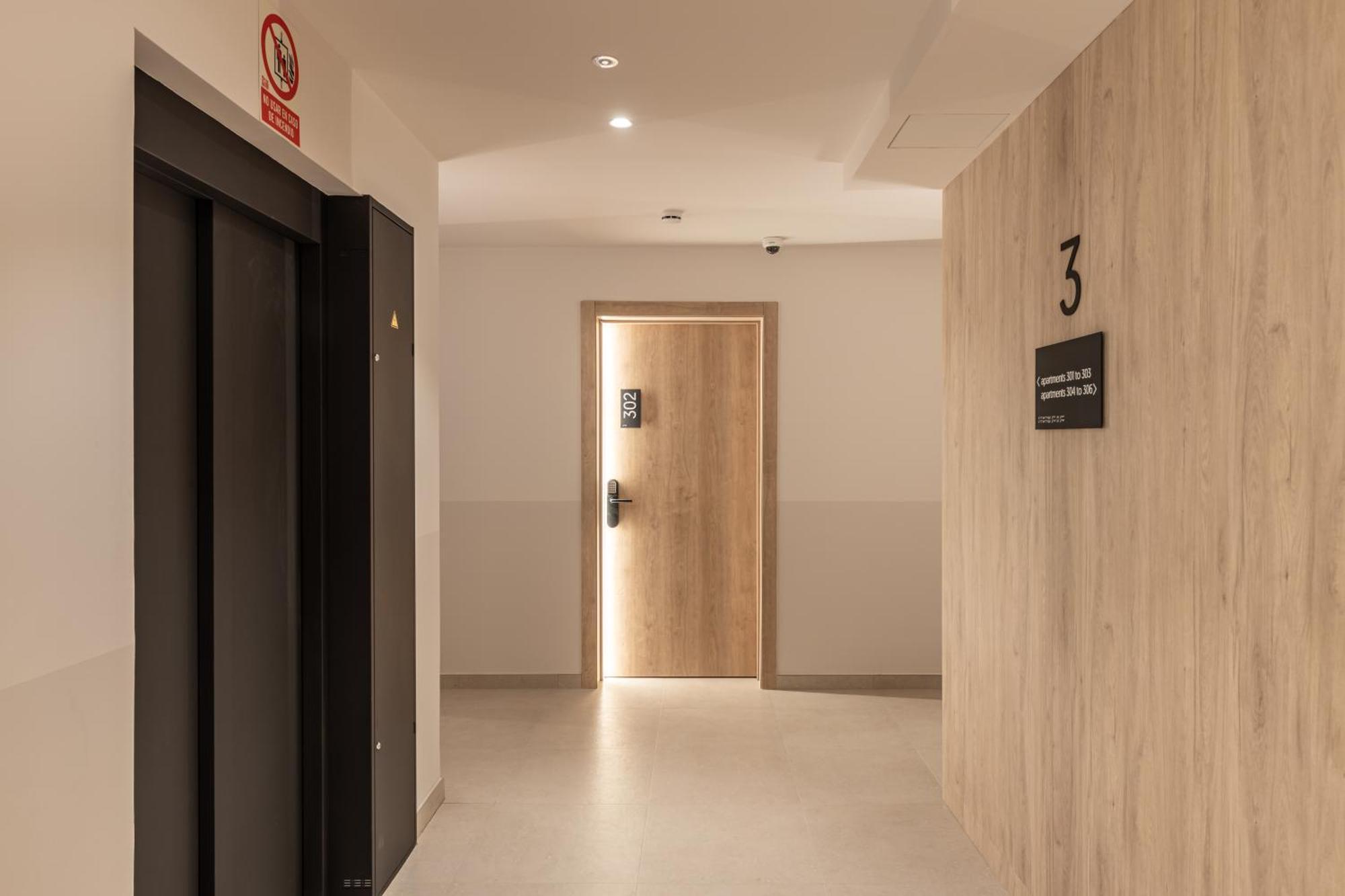 Libere Malaga Trinidad Apartment Bagian luar foto