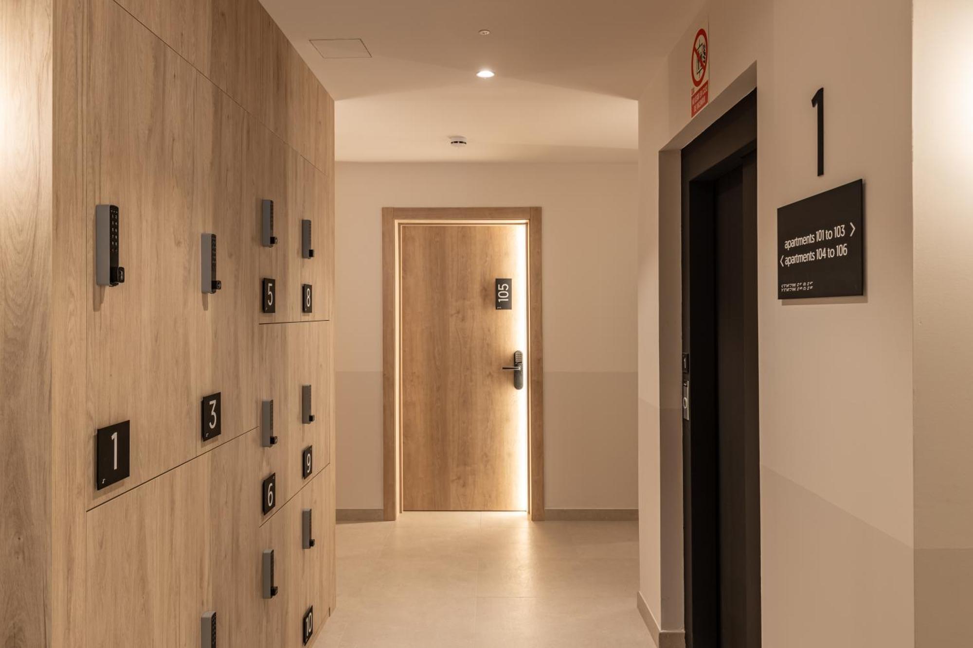 Libere Malaga Trinidad Apartment Bagian luar foto